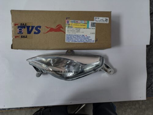 TURN SIGNAL LAMP W/O BULB FRON