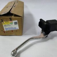MASTER CYL ASSY FR